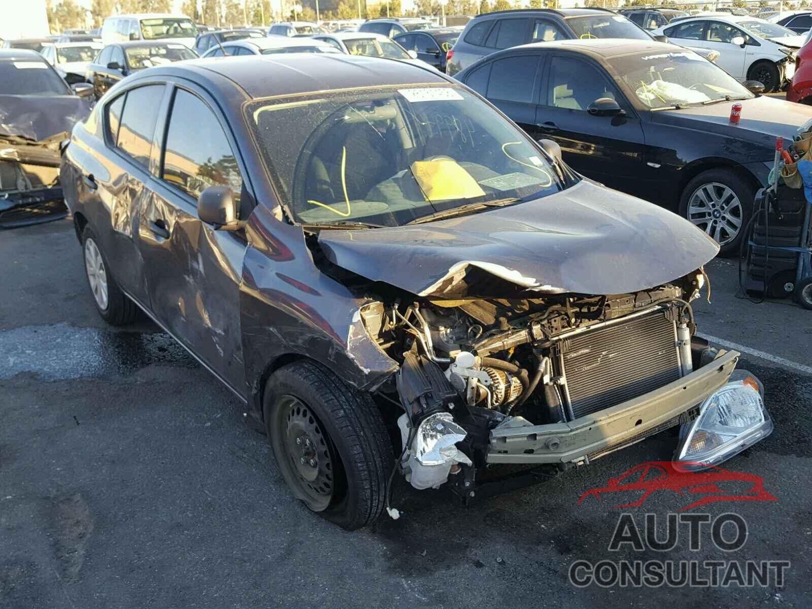 NISSAN VERSA 2015 - 3N1CN7AP0FL939408