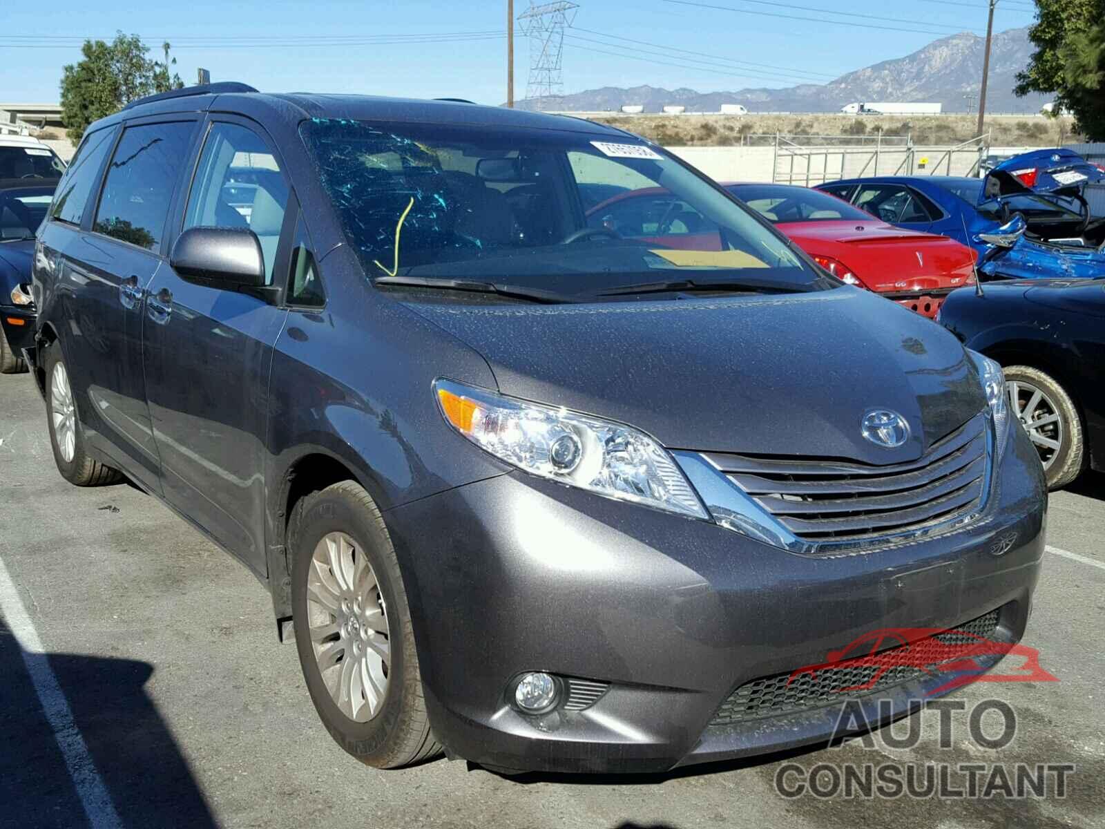 TOYOTA SIENNA 2017 - 5TDYZ3DC1HS877751