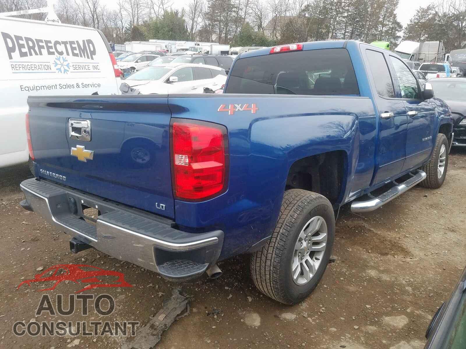 CHEVROLET SILVERADO 2019 - 1FADP3F29HL304385