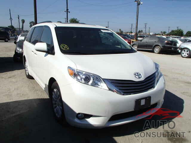 TOYOTA SIENNA 2015 - 5TDYK3DC2FS557789