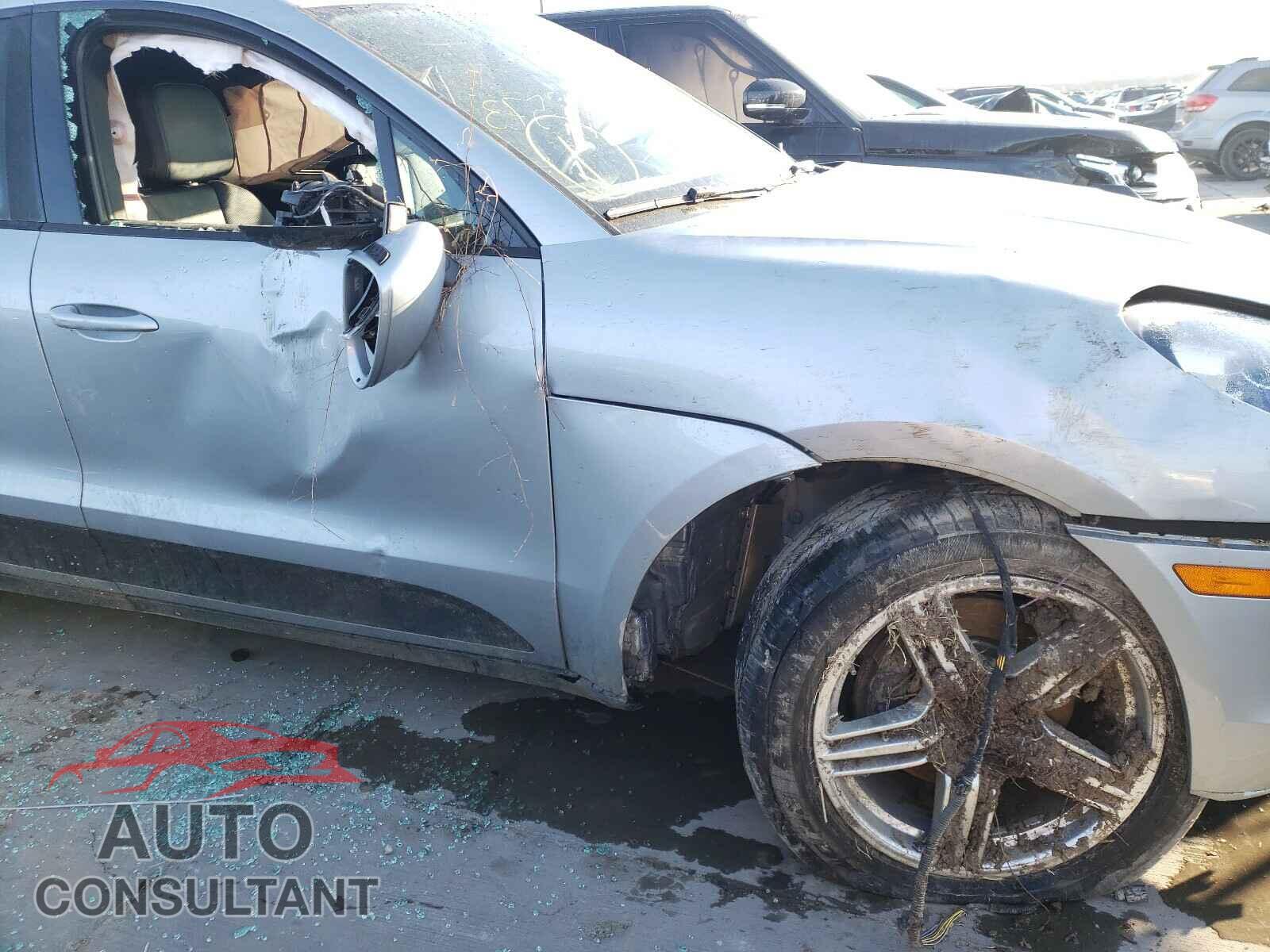 PORSCHE MACAN 2019 - WP1AA2A55KLB09271