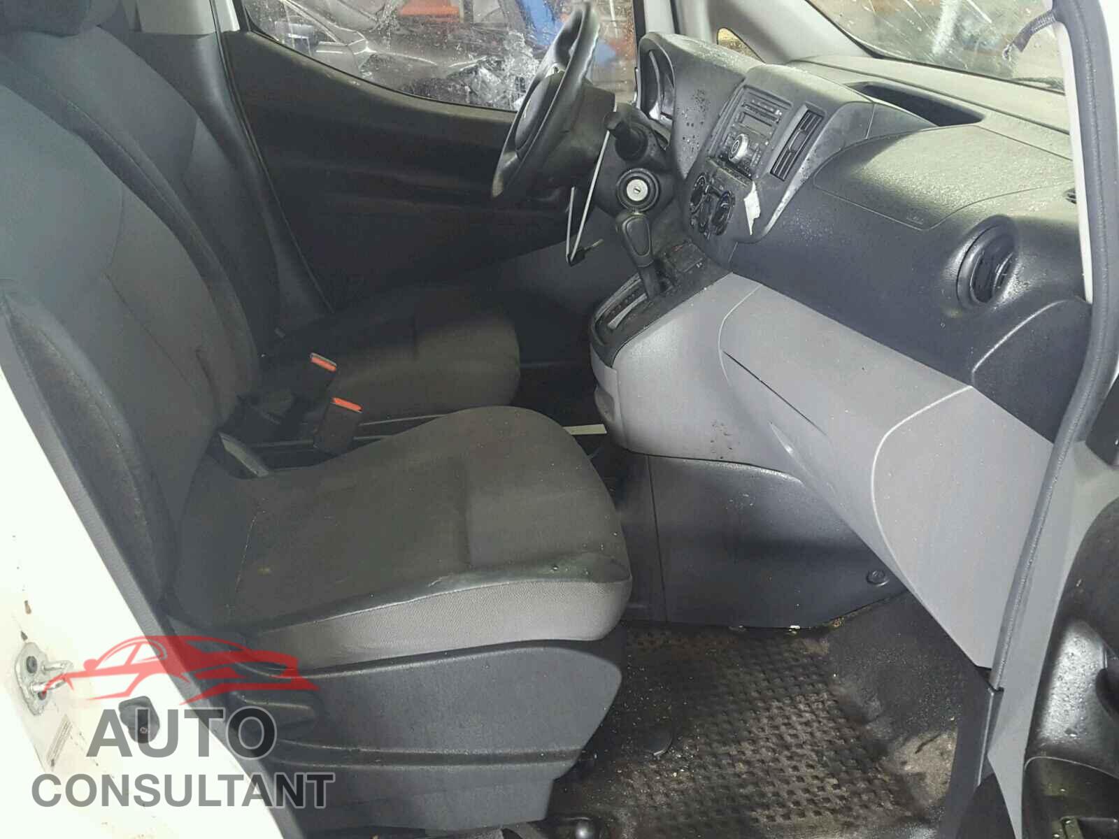 CHEVROLET EXPRESS 2015 - 3N63M0YN0FK723539