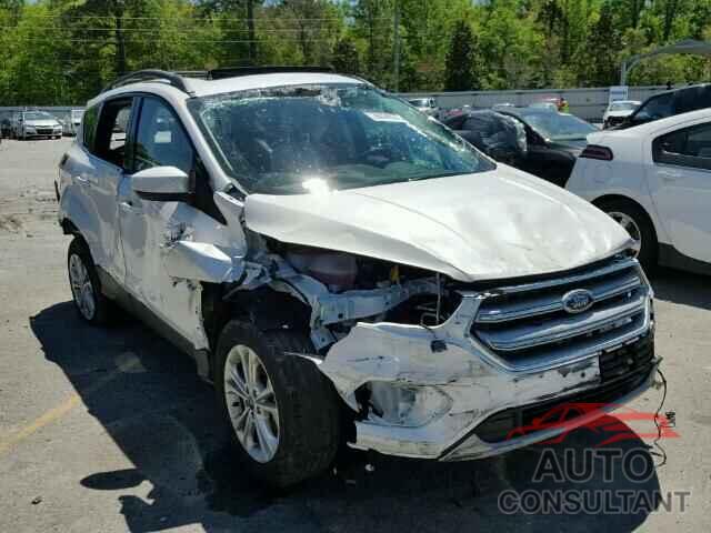 FORD ESCAPE 2017 - 1FMCU9G96HUC57948