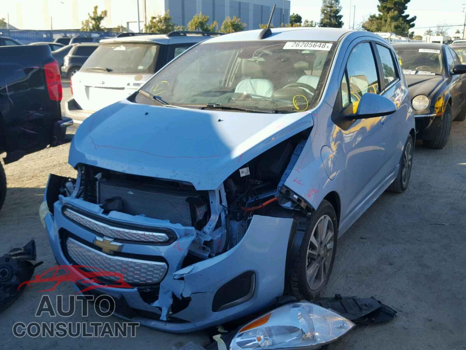 CHEVROLET SPARK 2015 - KL8CK6S09FC750150