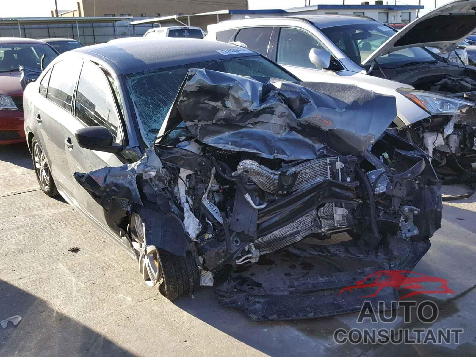 VOLKSWAGEN JETTA 2015 - 3VW1K7AJ4FM236720