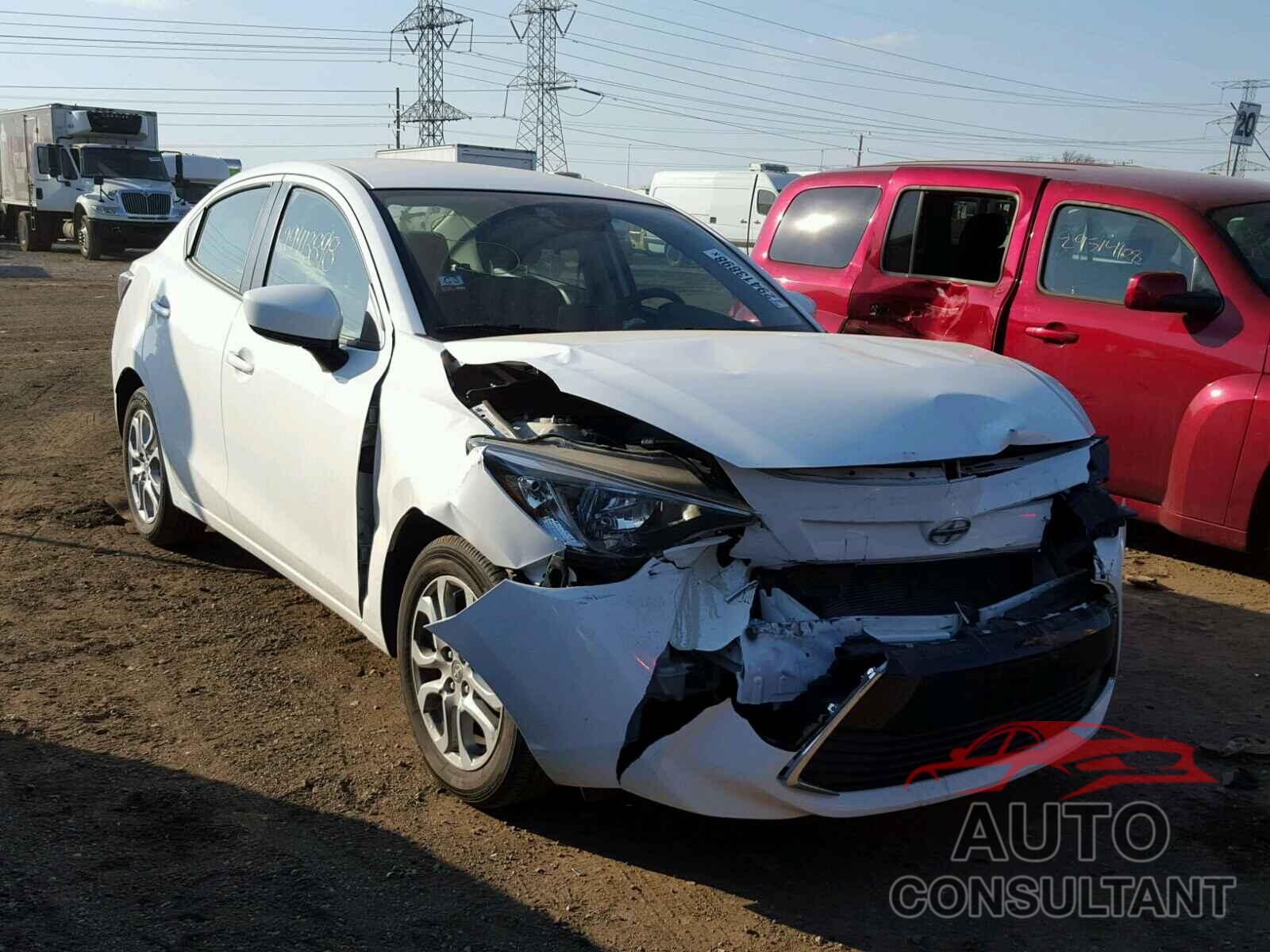 TOYOTA SCION 2016 - 3MYDLBZV4GY102681