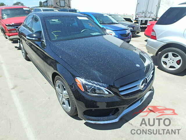MERCEDES-BENZ C300 2015 - 55SWF4KBXFU035054