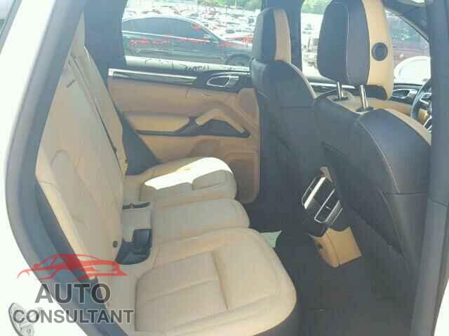 PORSCHE CAYENNE 2015 - WP1AF2A25FLA42734
