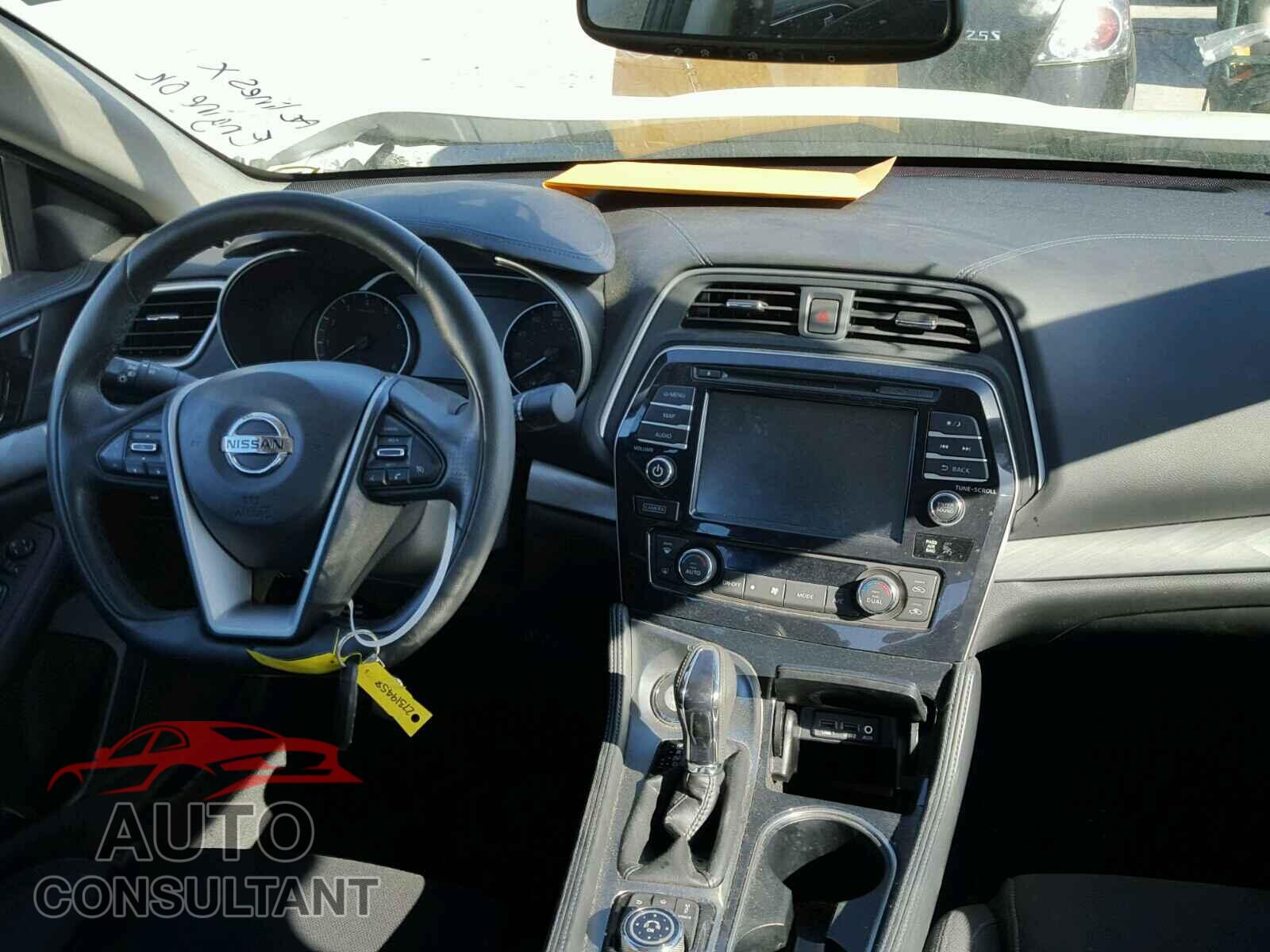 NISSAN MAXIMA 2017 - 1N4AA6AP1HC391899