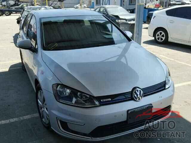 VOLKSWAGEN GOLF 2015 - WVWKP7AU6FW905444