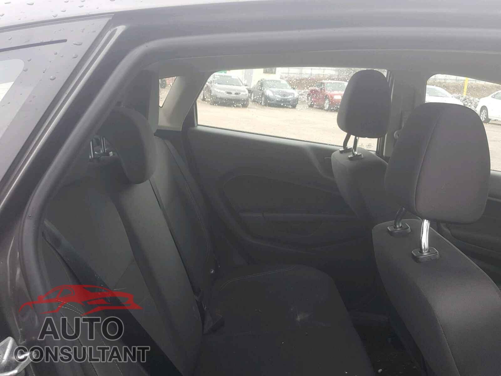 FORD FIESTA 2017 - 3FADP4EJ9HM158969