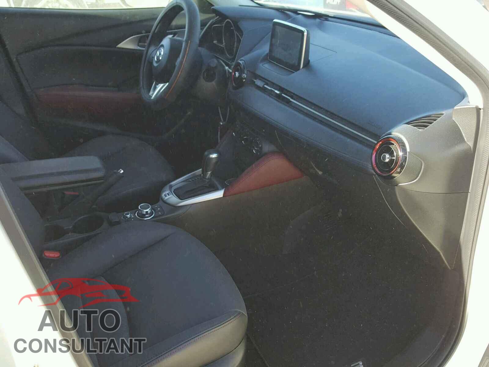 MAZDA CX-3 2017 - JM1DKDC71H0171976