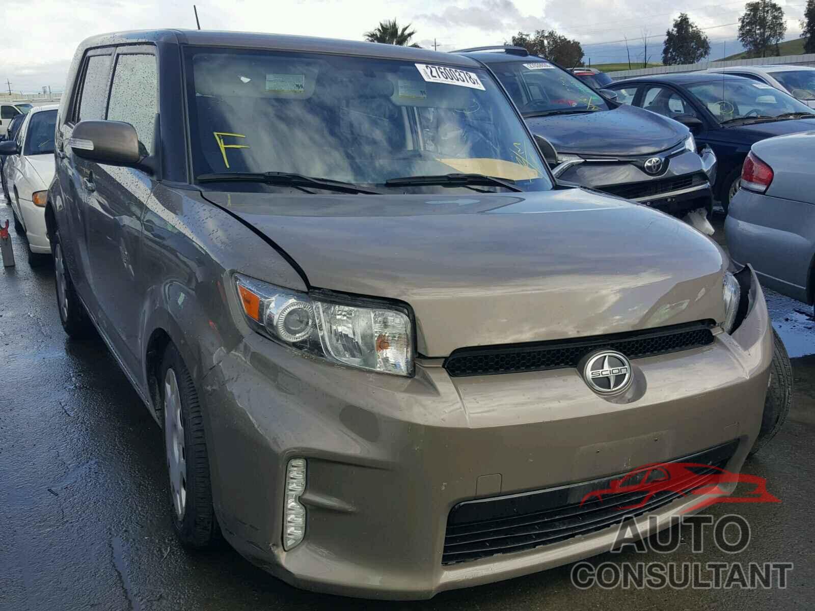 TOYOTA SCION 2015 - JTLZE4FE0FJ071435