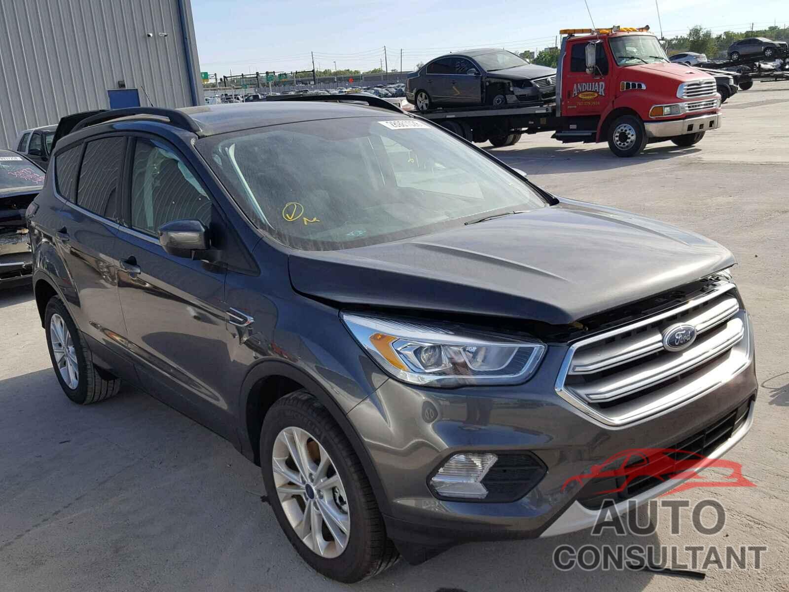 FORD ESCAPE 2017 - 1FMCU0G97HUE20960