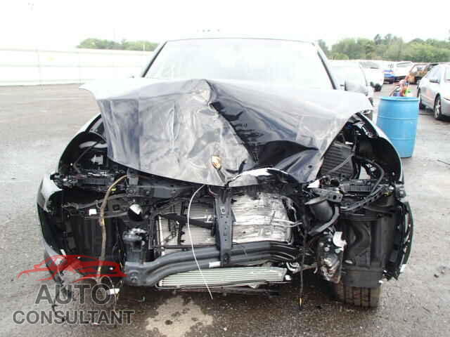 PORSCHE CAYENNE 2016 - WP1AA2A23GLA05312