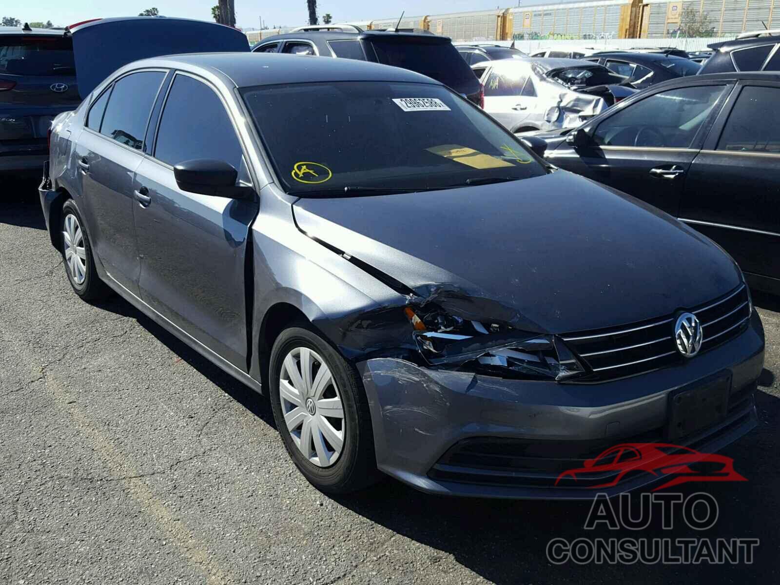 VOLKSWAGEN JETTA 2015 - 3VW2K7AJ5FM405728