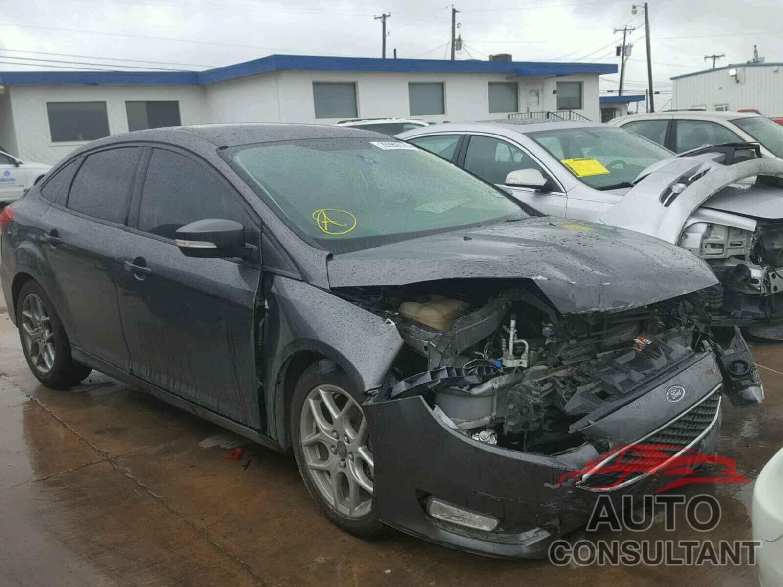 FORD FOCUS 2015 - 1FADP3F22FL384593