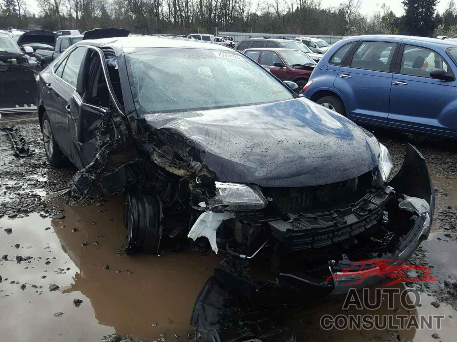 TOYOTA CAMRY 2015 - 4T4BF1FK0FR504315