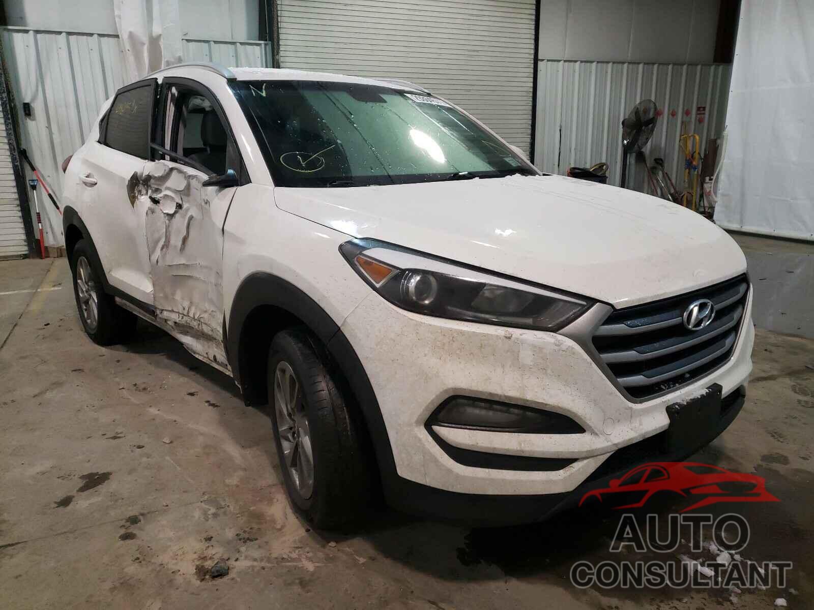 HYUNDAI TUCSON 2018 - KM8J3CA48JU713605