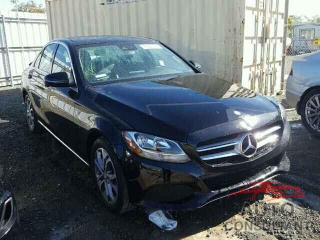 MERCEDES-BENZ C300 2016 - 55SWF4JB8GU140291