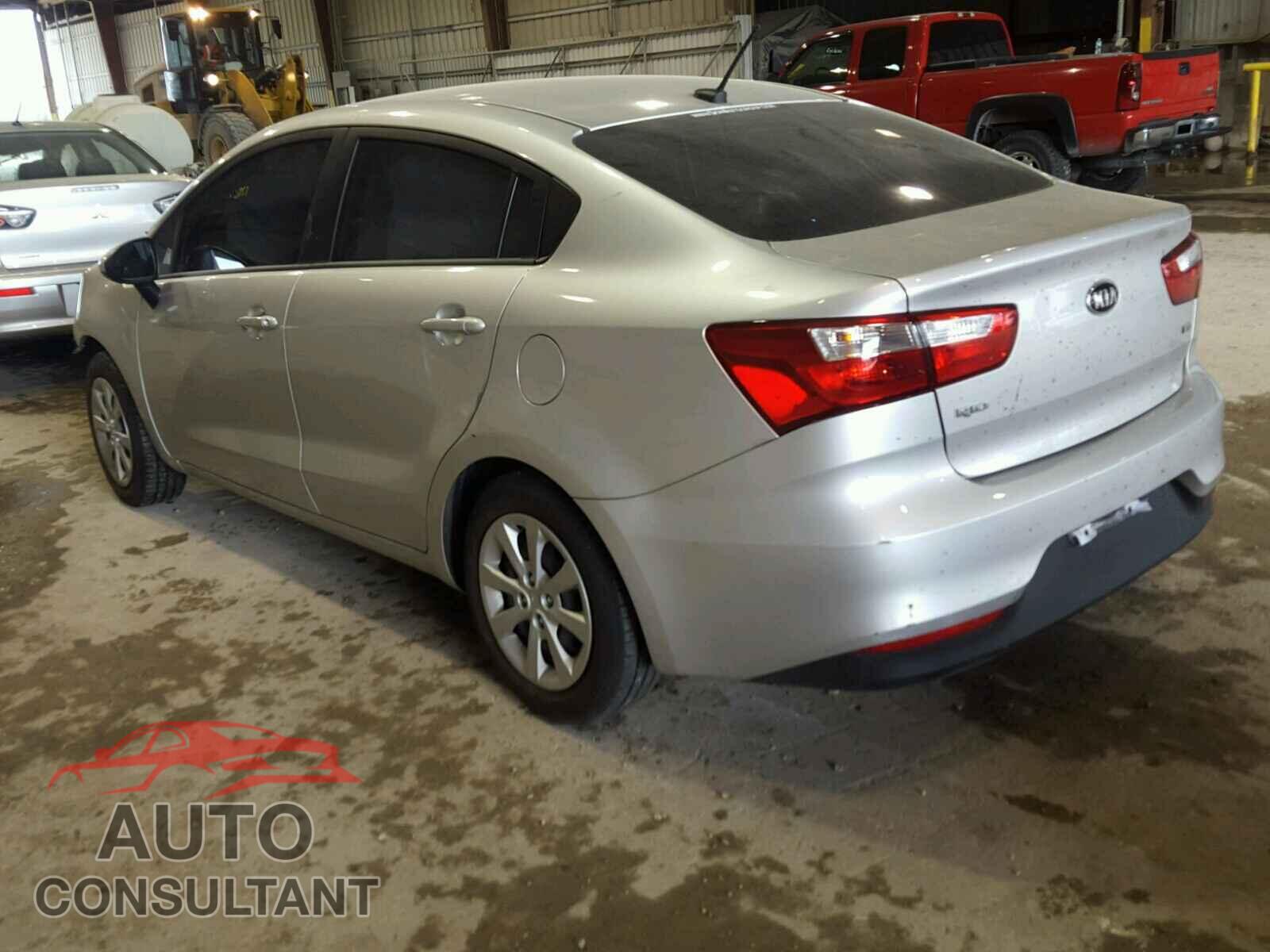 KIA RIO 2017 - KNADM4A36H6071375