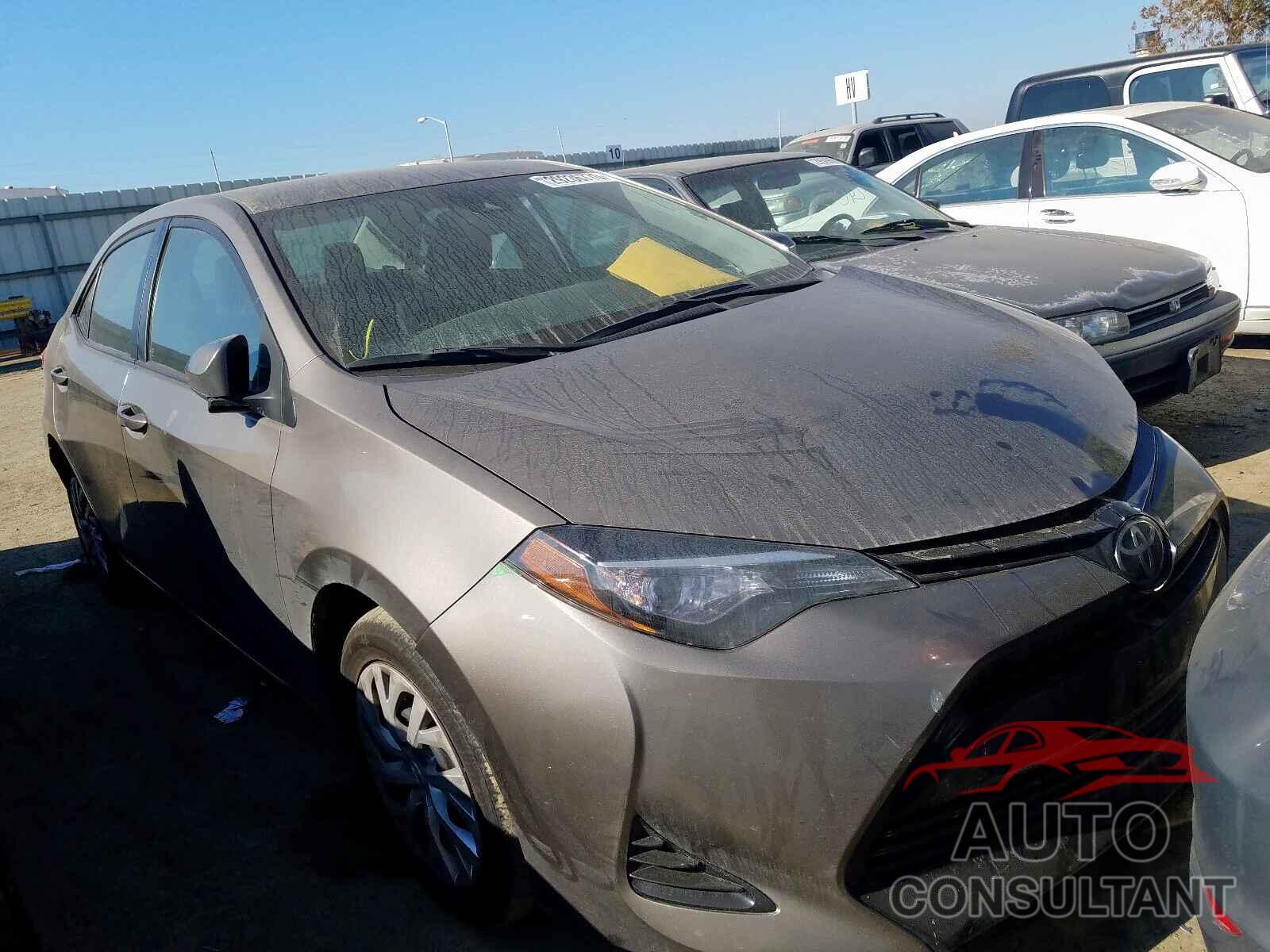TOYOTA COROLLA 2017 - 5YFBURHE8HP620128