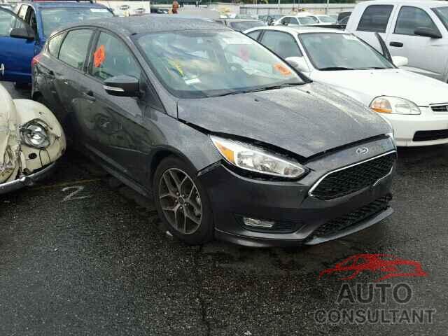 FORD FOCUS 2015 - 1FADP3K27FL375197