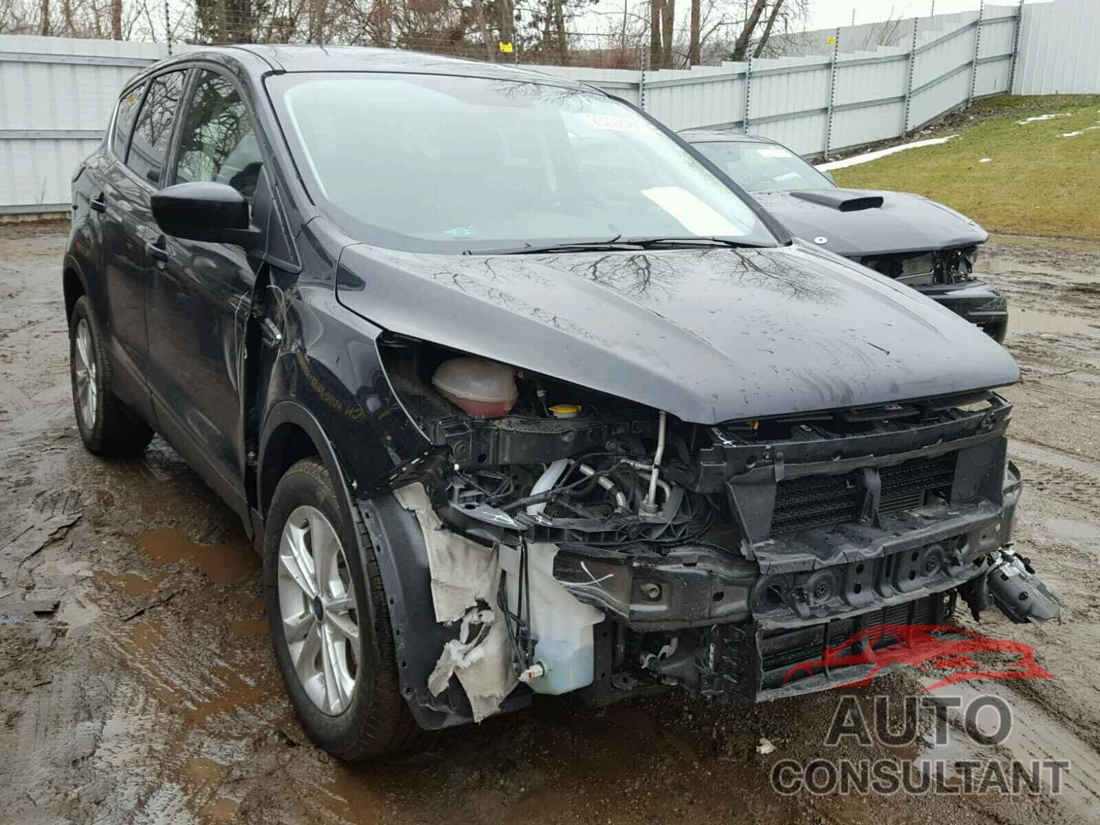 FORD ESCAPE 2017 - 1FMCU9GD3HUA79873