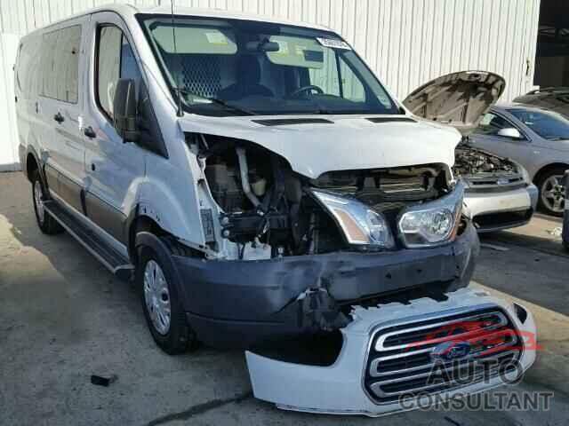 FORD TRANSIT CO 2015 - 1FTNR1ZM7FKA66047