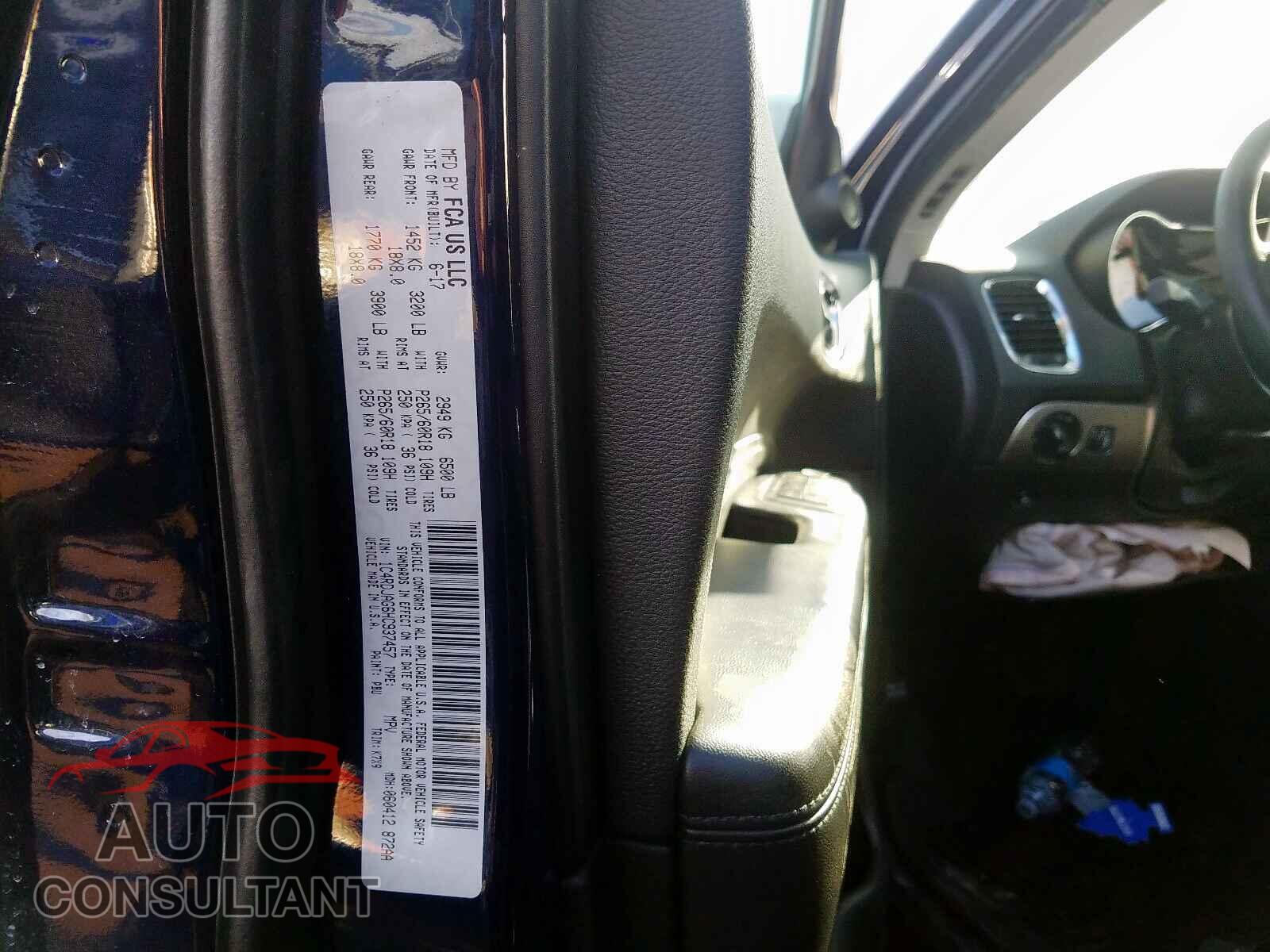 DODGE DURANGO 2017 - 1C4RDJAG6HC937457