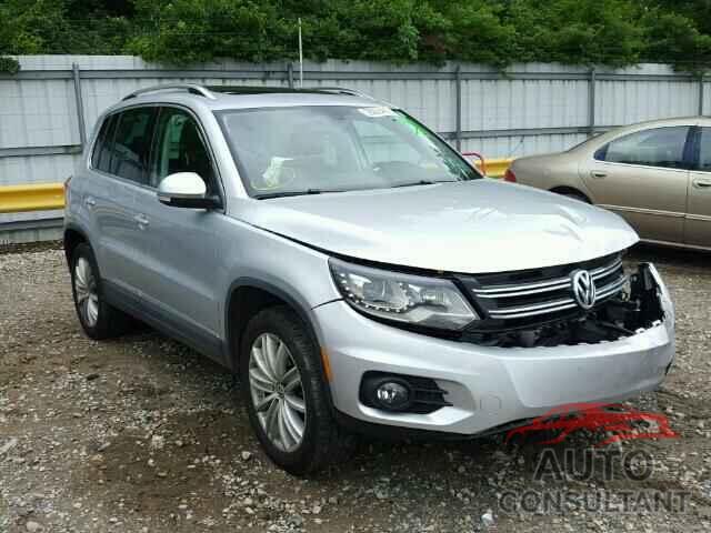 VOLKSWAGEN TIGUAN 2016 - WVGBV7AX4GW023718