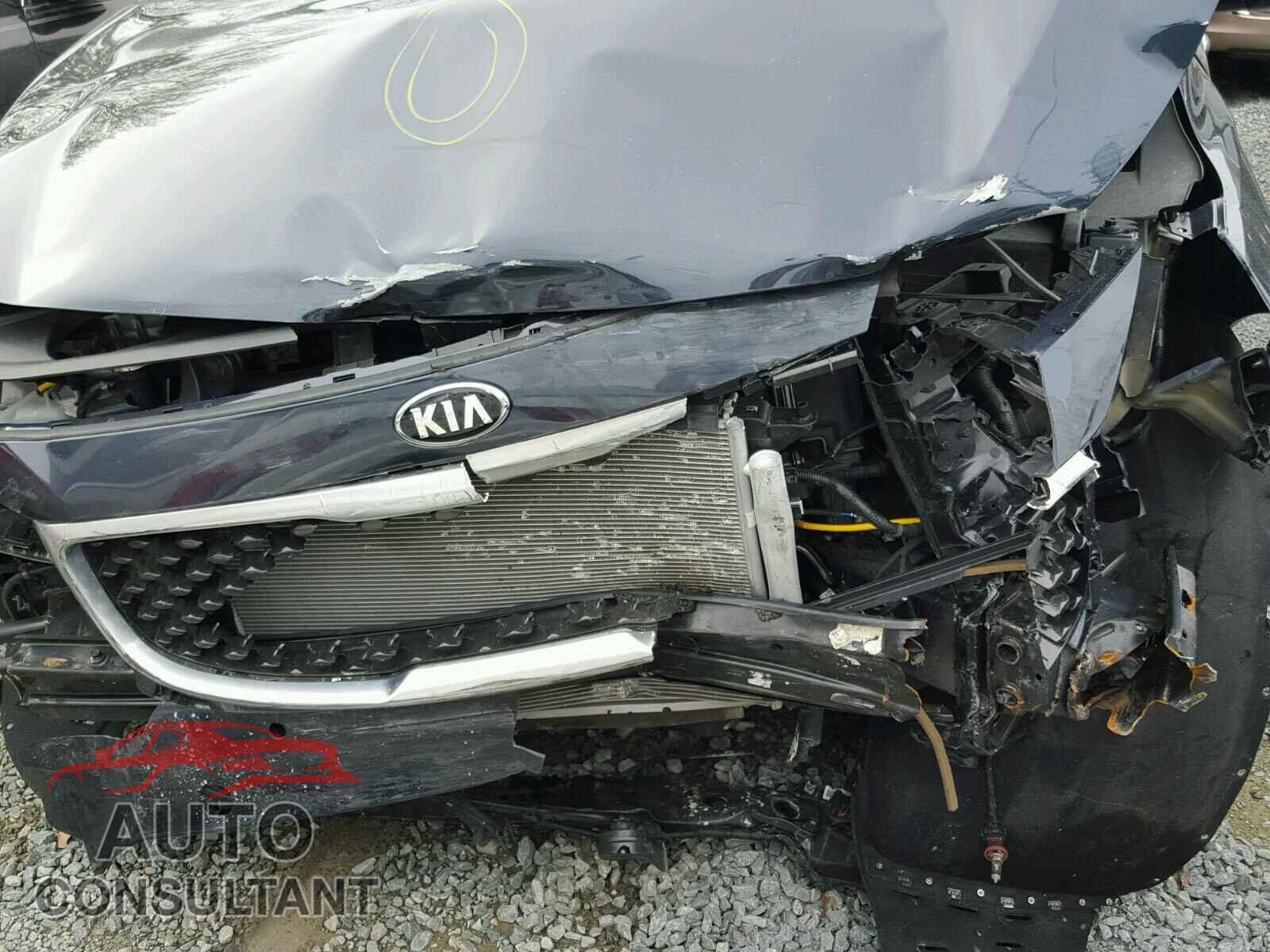 KIA SEDONA 2017 - 5TFCZ5AN6MX255498