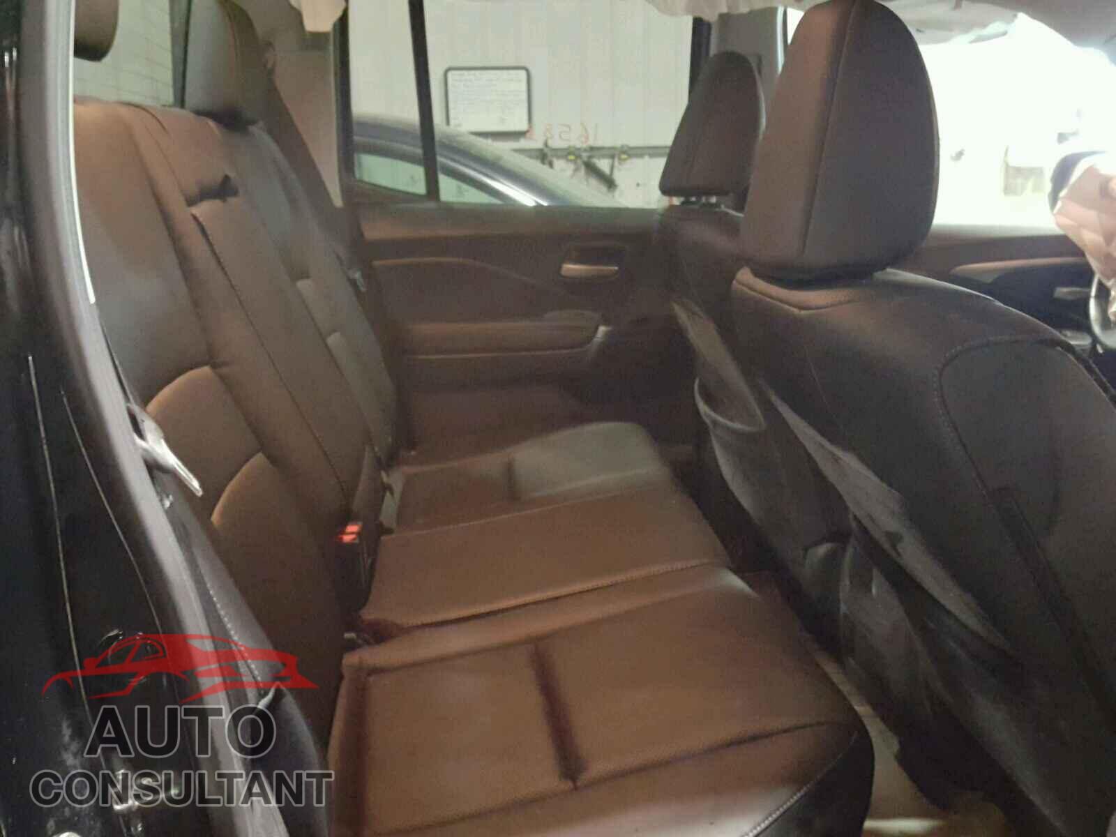HONDA RIDGELINE 2017 - 5FPYK3F64HB019665