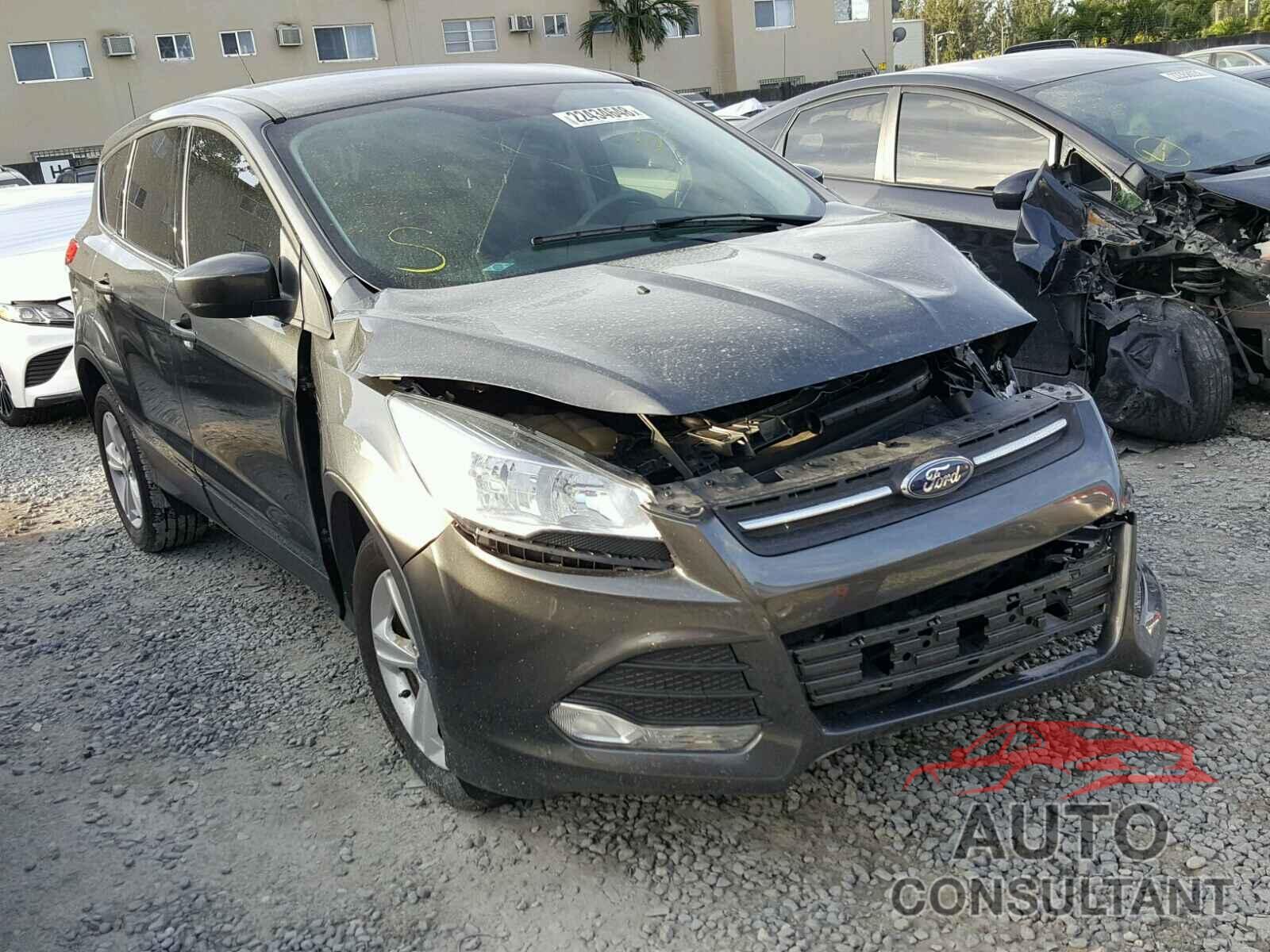 FORD ESCAPE 2016 - 1FMCU0G70GUC73667