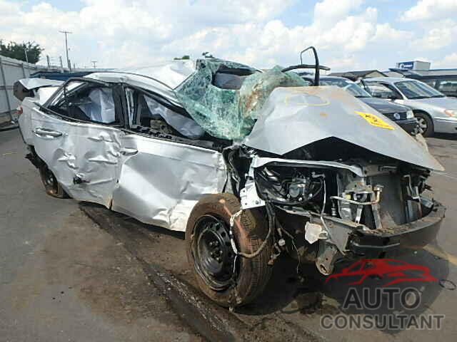 TOYOTA COROLLA 2015 - 2T1BURHE0FC444124