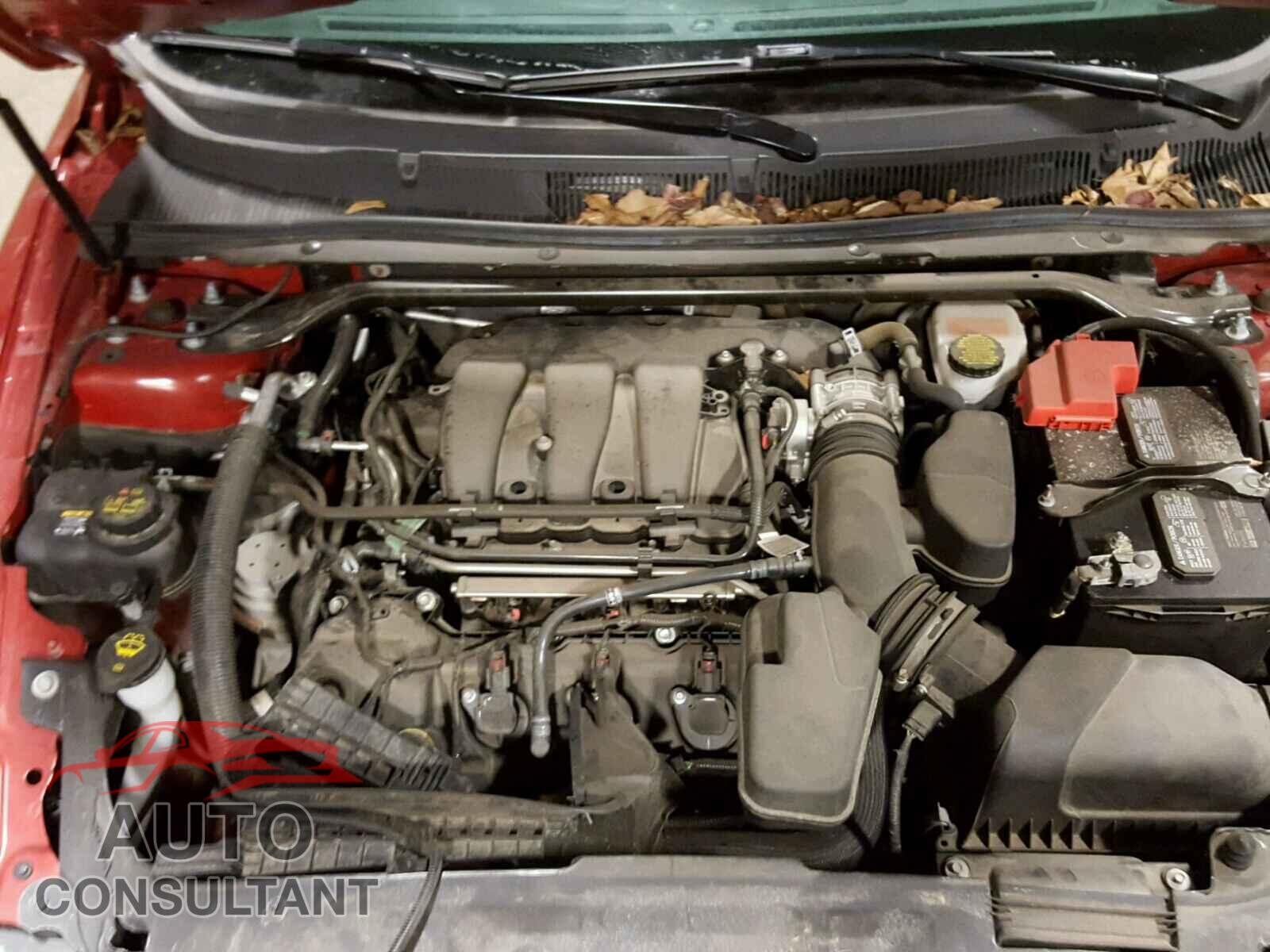 FORD TAURUS 2015 - 1FAHP2E85FG177870