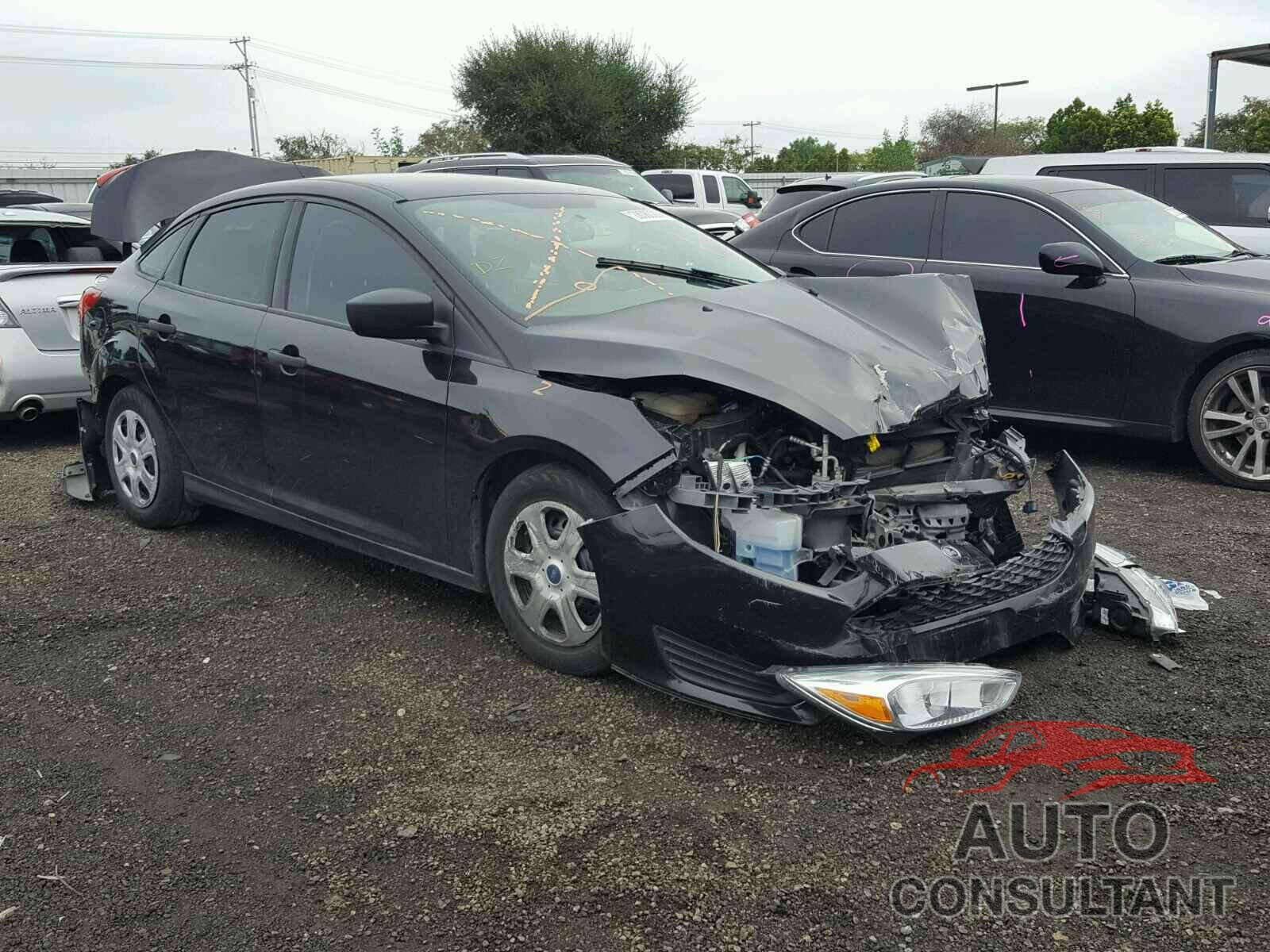 FORD FOCUS 2015 - 1FADP3E2XFL256572