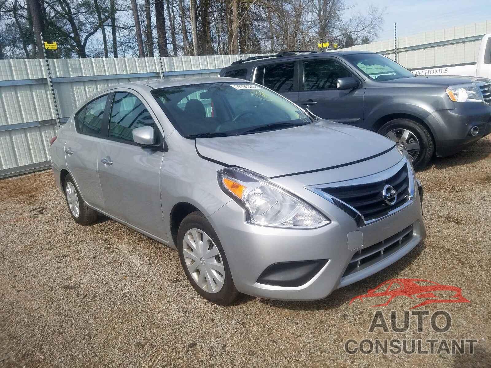 NISSAN VERSA 2019 - 3N1CN7AP8KL823710