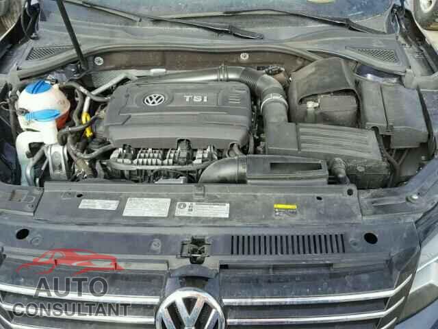 VOLKSWAGEN PASSAT 2015 - 1VWAT7A37FC038830
