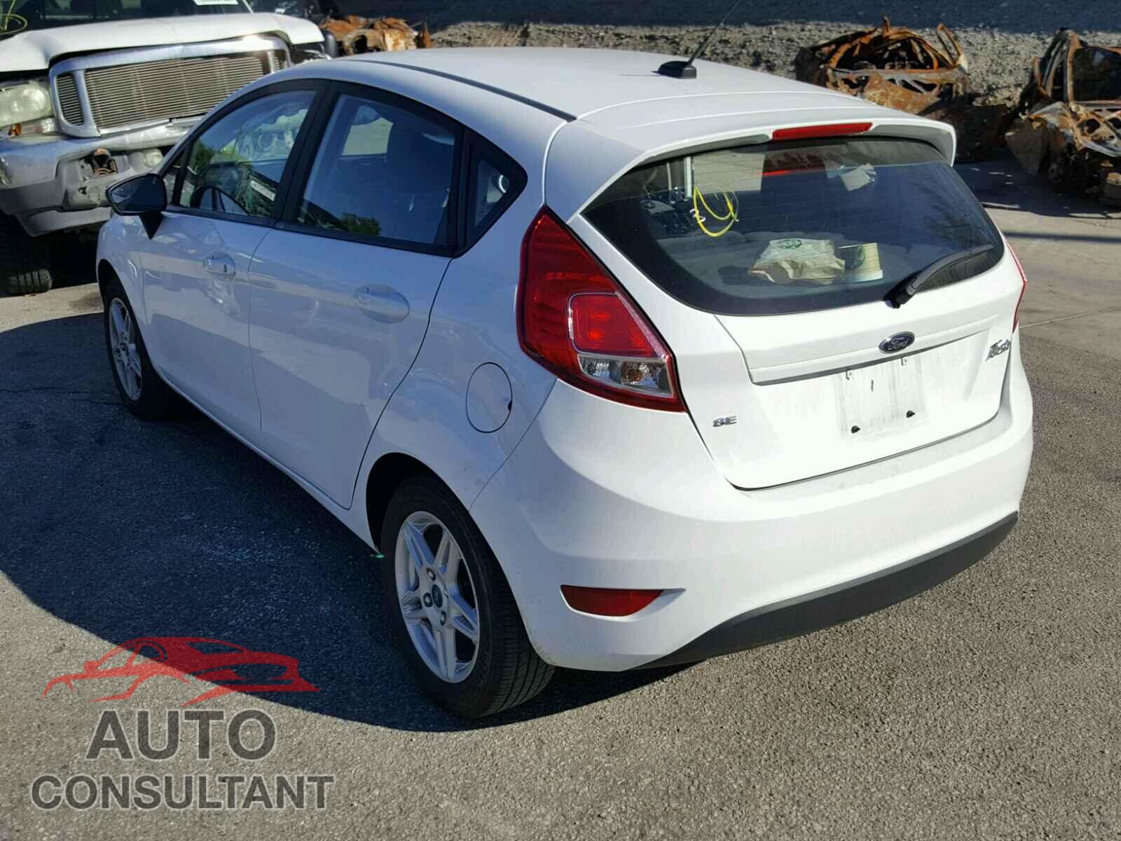 FORD FIESTA 2017 - 3FADP4EJ8HM109973