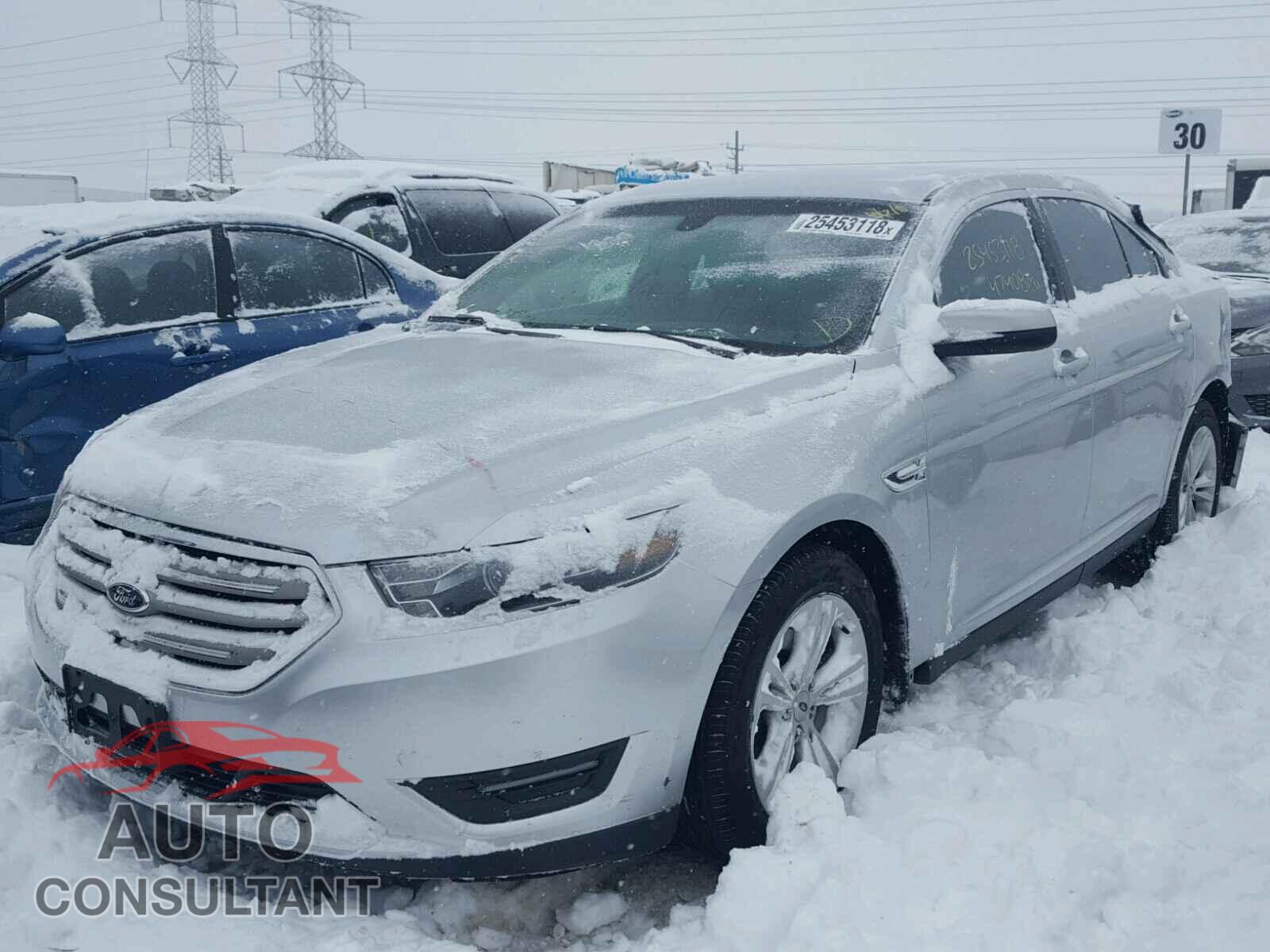 FORD TAURUS 2015 - 1FAHP2E87FG113698