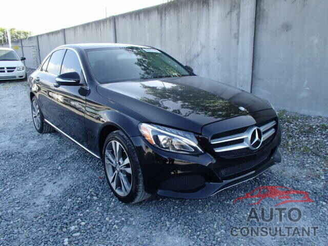 MERCEDES-BENZ C300 2015 - 55SWF4KB1FU001682
