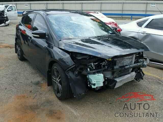 FORD FOCUS 2015 - 1FADP3L95FL313356