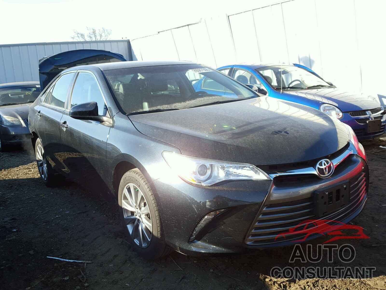 TOYOTA CAMRY 2016 - 4T4BF1FK2GR552092