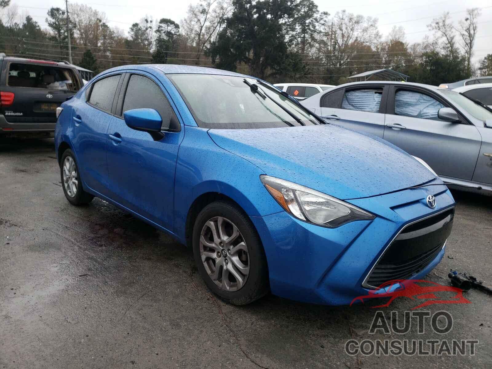 TOYOTA YARIS 2017 - 3MYDLBYV8HY150798