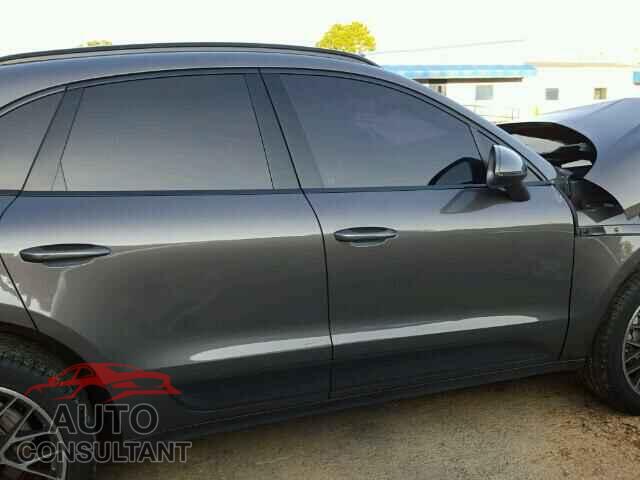 PORSCHE MACAN 2016 - WP1AB2A54GLB42587