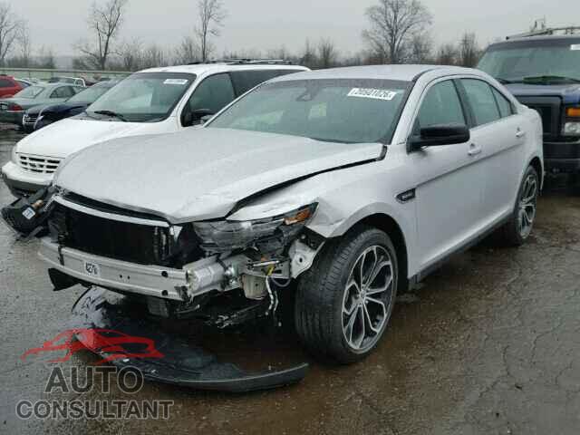 FORD TAURUS 2015 - 1FAHP2KTXFG184113