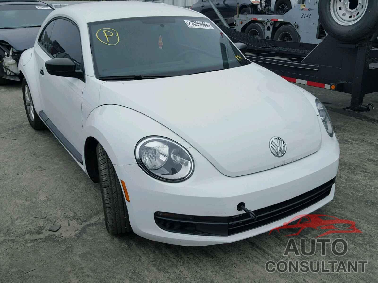 VOLKSWAGEN BEETLE 2015 - 3VWF17AT4FM626808