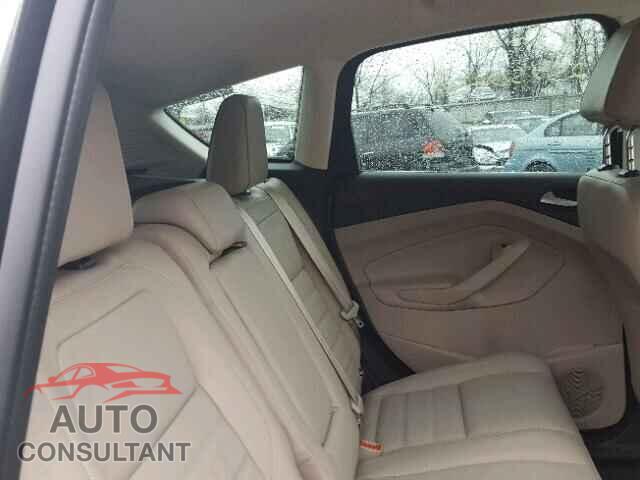 FORD CMAX 2017 - 1FADP5DU3HL116414