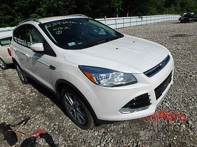 FORD ESCAPE 2015 - 1FMCU9JX8FUB15184
